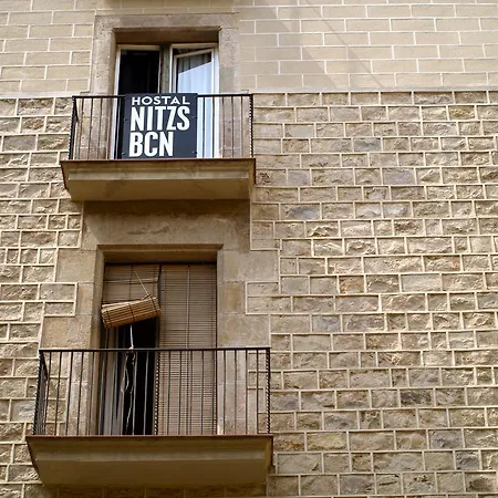 オスタル ニッツス Bcn * バルセロナ