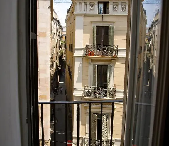 Гостевой дом Nitzs Bcn *