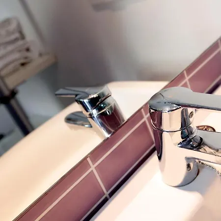 Nitzs Bcn ברצלונה