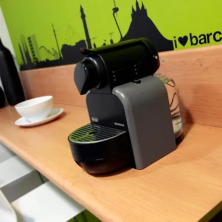 Nitzs Bcn בית הארחה *