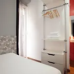 オスタル ニッツス Bcn ゲストハウス